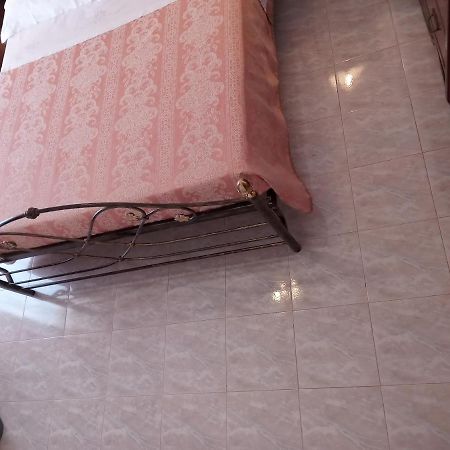 B&B Le Begonie Асколі-Пічено Екстер'єр фото