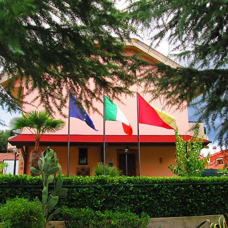 B&B Le Begonie Асколі-Пічено Екстер'єр фото