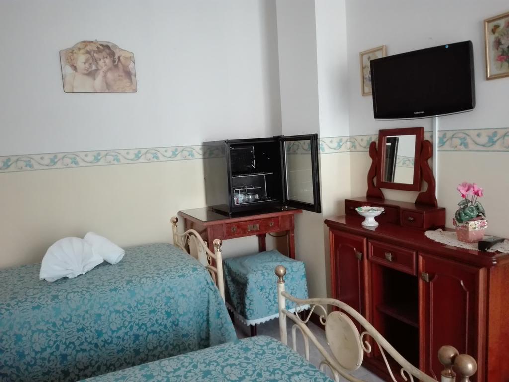 B&B Le Begonie Асколі-Пічено Екстер'єр фото