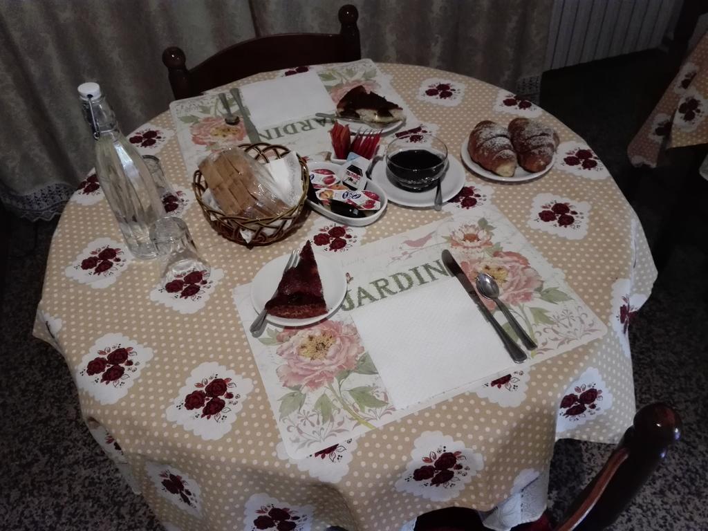 B&B Le Begonie Асколі-Пічено Екстер'єр фото